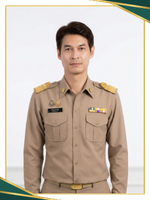 นายเศรษฐ์ สมบูรณ์