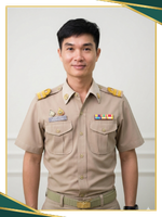 นายแสงสุรีย์  คำลา