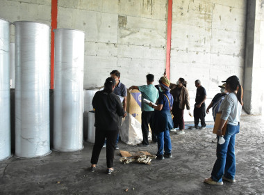 ลงพื้นที่ร่วมตรวจรับ ตู้เป่าเย็นสแตนเลส สกก.เพชรบูรณ์ จำกัด พารามิเตอร์รูปภาพ 6