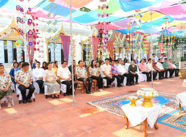 ร่วมพิธีสรงน้ำขอพรพระมหาเถระจังหวัดเพชรบูรณ์ วัดมหาธาตุ ... พารามิเตอร์รูปภาพ 5