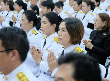 ร่วมพิธีทำบุญตักบาตรถวายเป็นพระราชกุศล สมเด็จพระเจ้าลูกเธอ ... พารามิเตอร์รูปภาพ 4