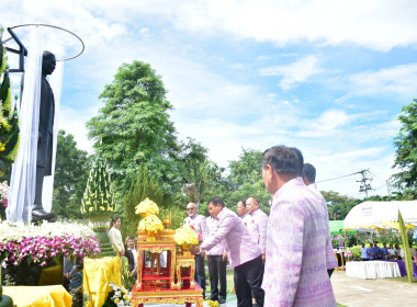 พิธีเปิดพระอนุสาวรีย์ พระราชวรวงศ์เธอ กรมหมื่นพิทยาลงกรณ์ พารามิเตอร์รูปภาพ 4