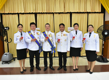 ร่วมงานสโมสรสันนิบาตเฉลิมพระเกียรติพระบาทสมเด็จพระเจ้าอยู่หัวฯ ... พารามิเตอร์รูปภาพ 3