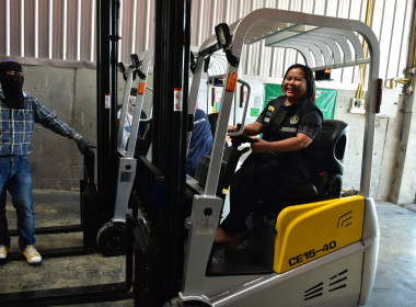 ตรวจรับรายการอุปกรณ์การตลาดที่ได้รับการสนับสนุนจากกรมส่งเสริมสหกรณ์ สกก.พช. ... พารามิเตอร์รูปภาพ 4